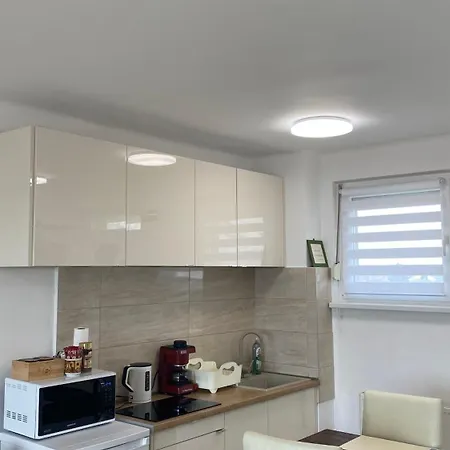 Rest House Apartman *