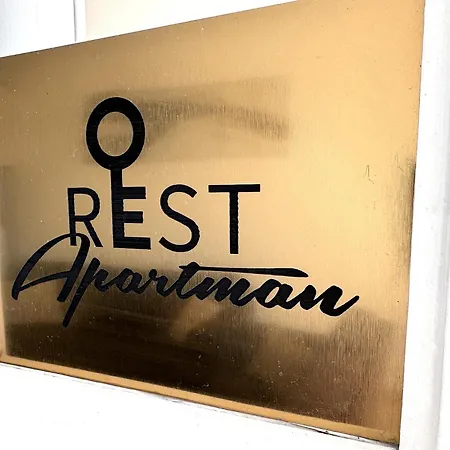 Rest House Apartman Apartament
